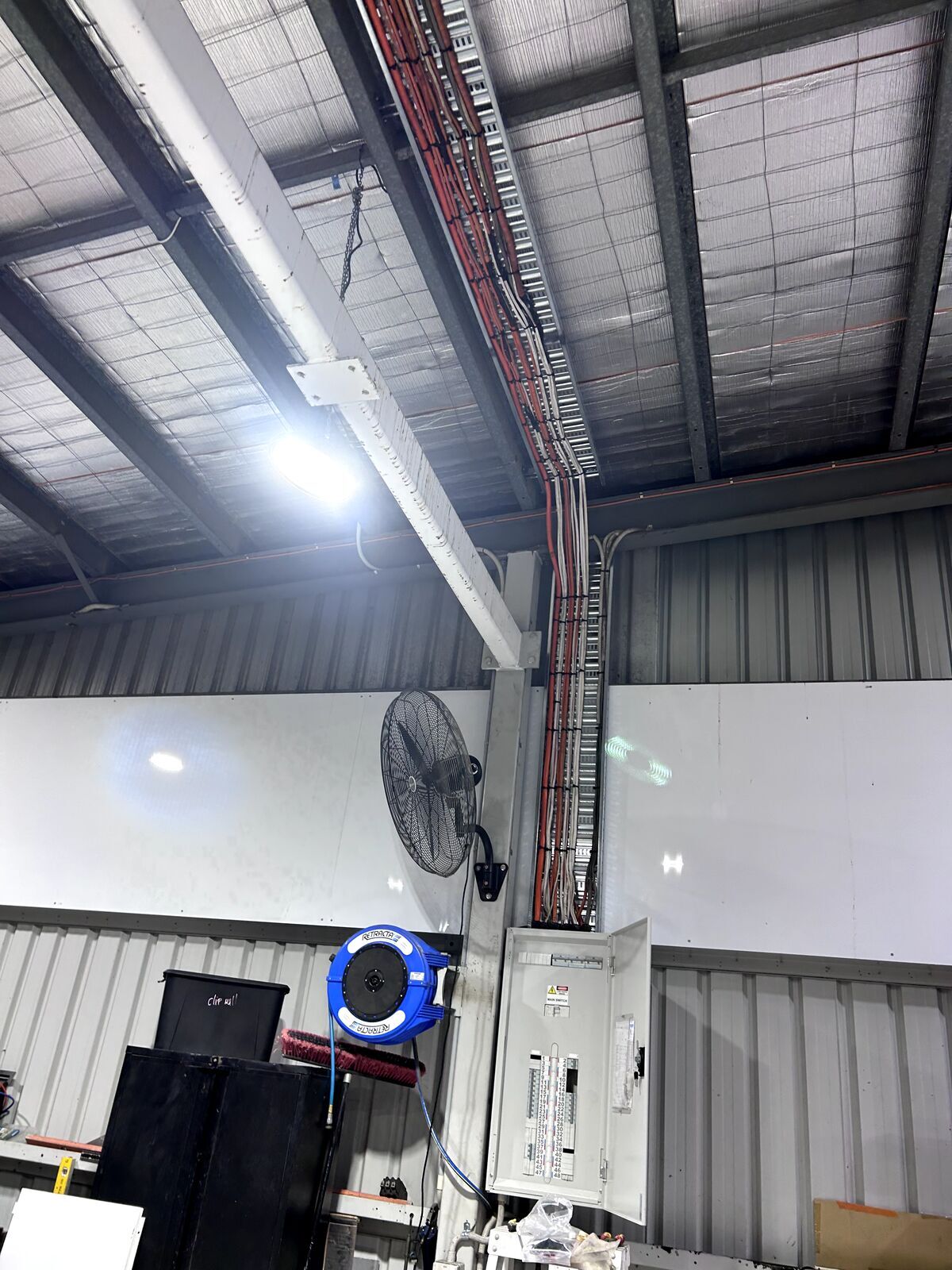 Cable tray installation